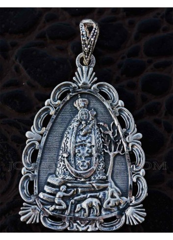 Medalla plata Virgen de la Cabeza aparición  triangular mediana